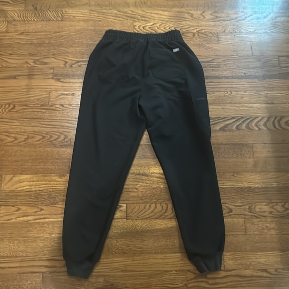 Figs technical collections jogger scrub pants - Picture 2 of 4